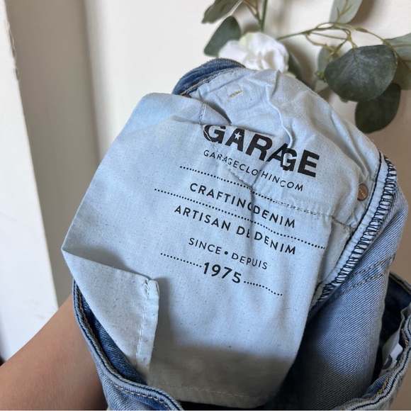 Garage Jeans - Picture 10 of 13